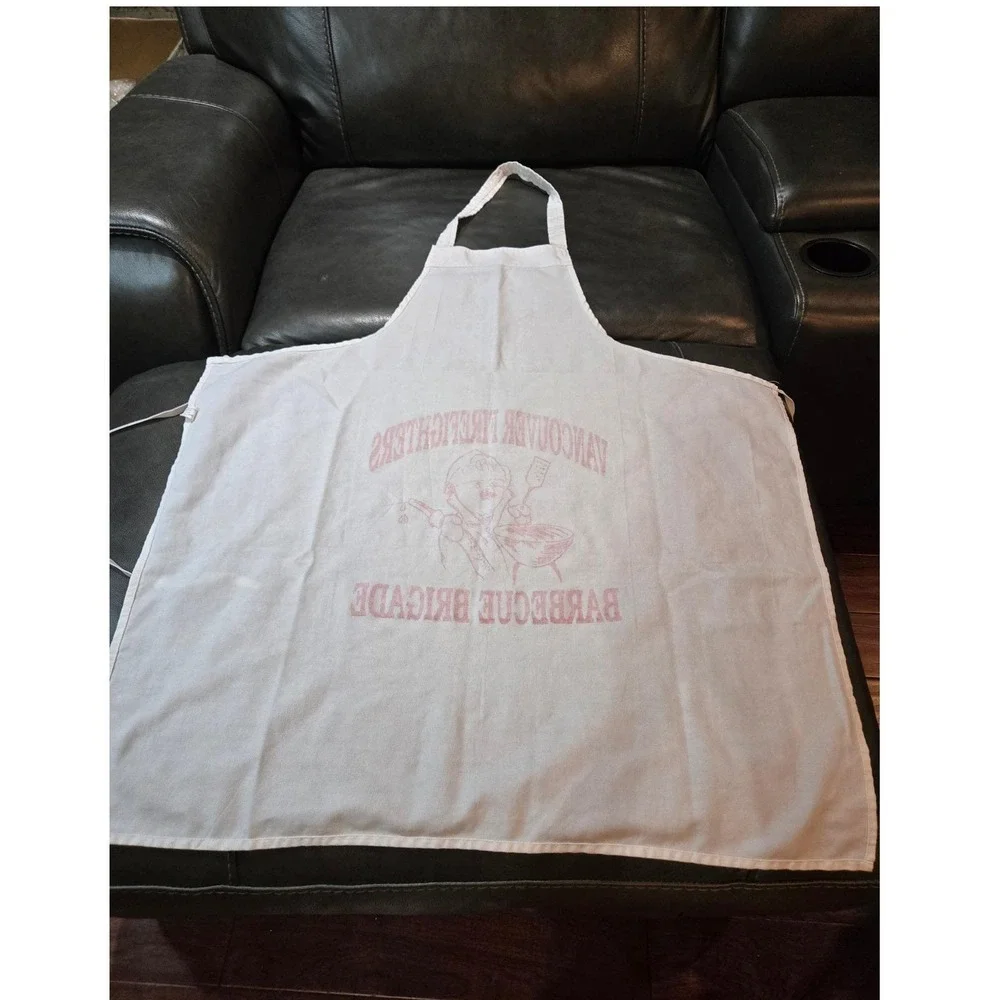 Vancouver Firefighters Barbecue Brigade Apron OS White Red Excellent Graphic BBQ